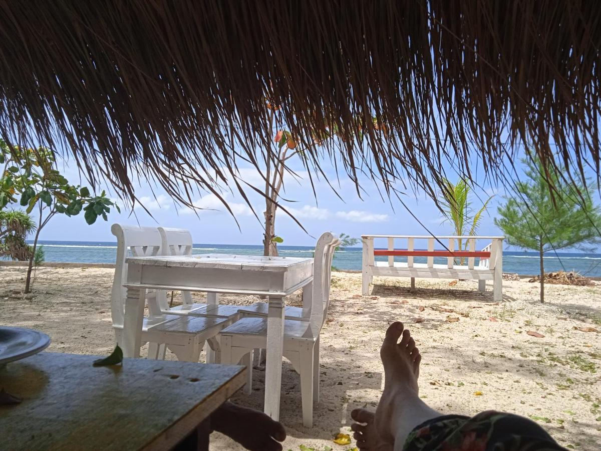Bintang Tiga Bungalows Gili Air Eksteriør billede