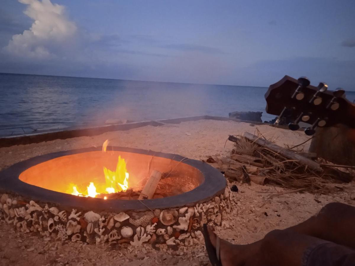 Bintang Tiga Bungalows Gili Air Eksteriør billede