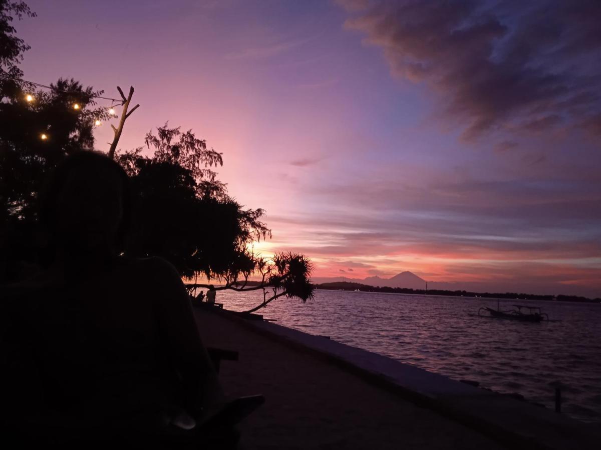 Bintang Tiga Bungalows Gili Air Eksteriør billede