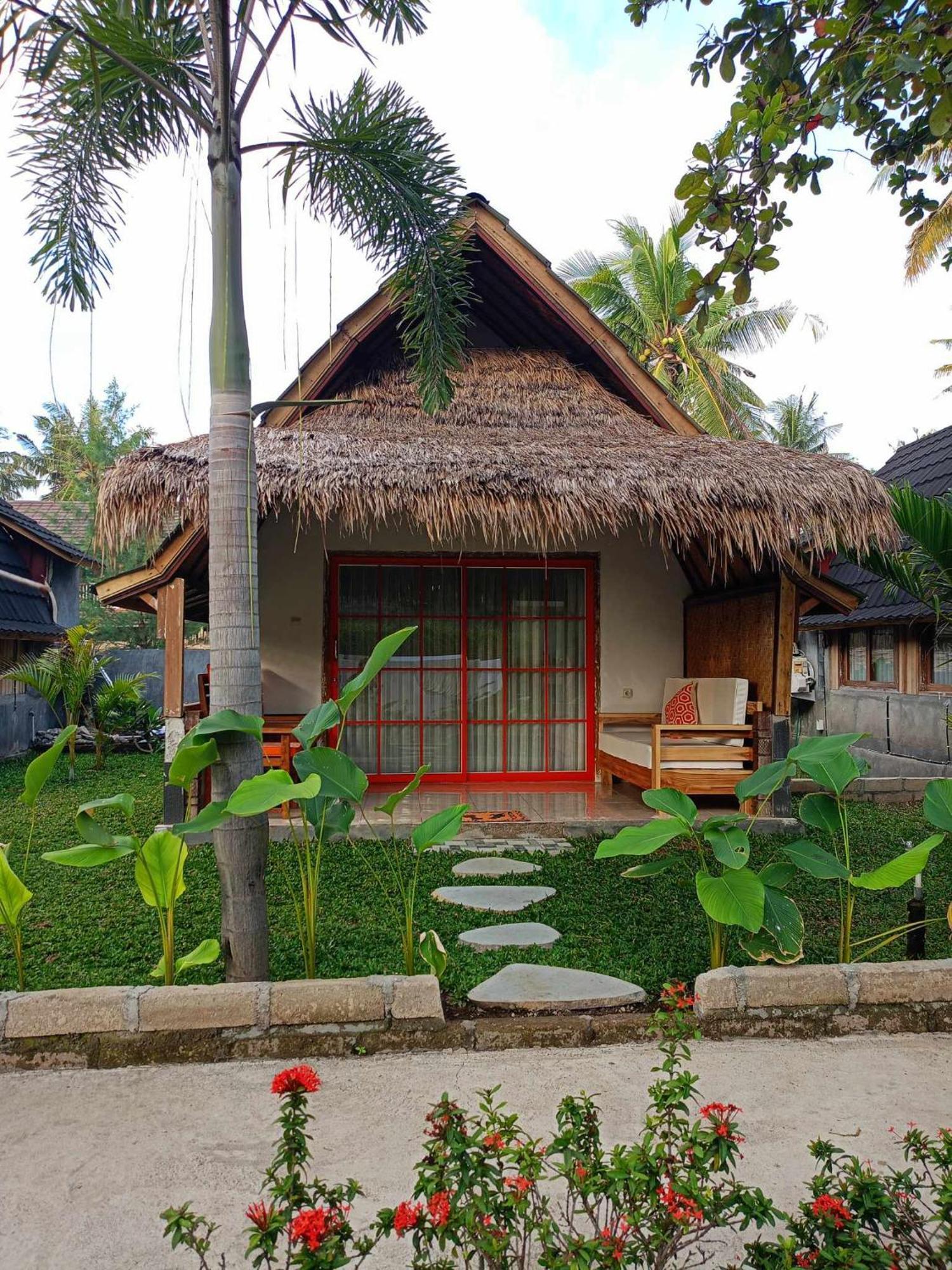Bintang Tiga Bungalows Gili Air Eksteriør billede
