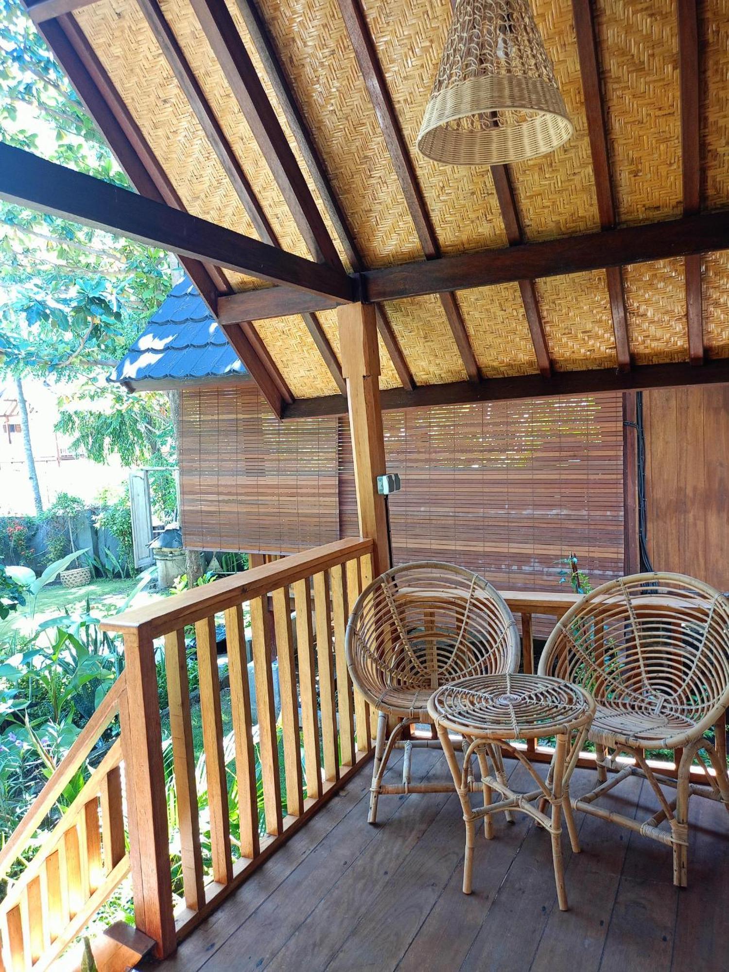 Bintang Tiga Bungalows Gili Air Eksteriør billede